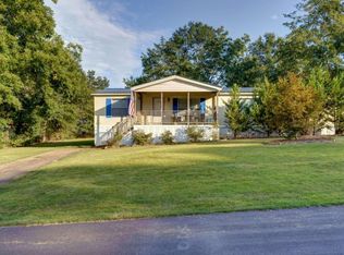 52 Skyland Dr W, Locust Grove, GA 30248