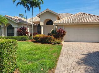 981 Tivoli Ct, Naples, FL 34104