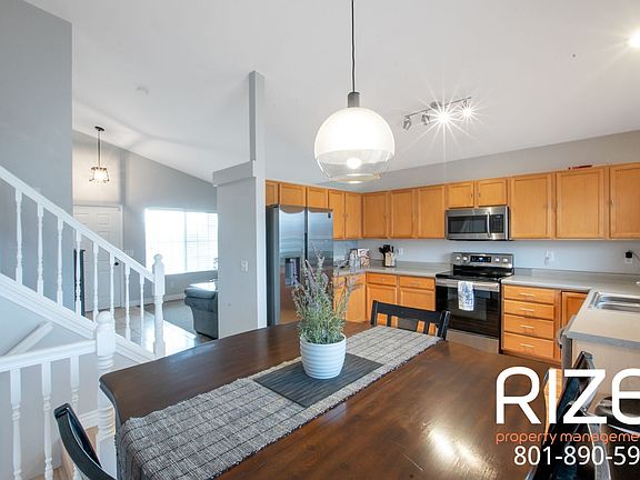 2nd image of 14293 S Honeyfield Dr