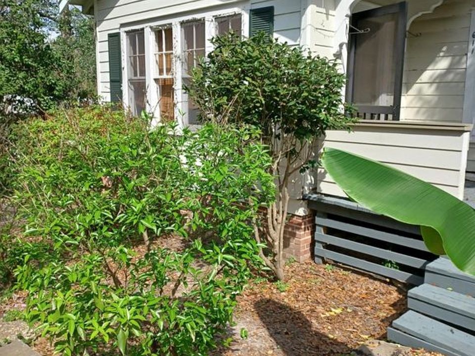 1st image of 611 N Gadsden St