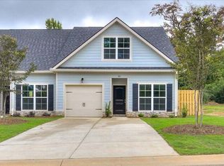 317 Bordeaux Dr, Thomson, GA 30824