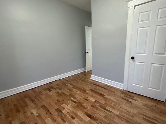 4th image of 4 Carnegie Ave APT 2