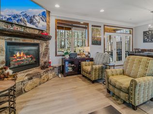 16 Black Bear Cir, Slatyfork, WV 26291