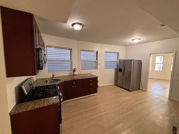 3rd image of 60 S 12th St Floor 1