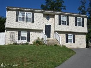44 Rhinestone Ct, Martinsburg, WV 25405