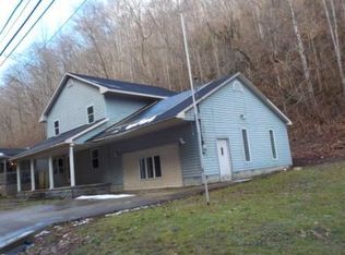168 Pecco Holw, Belfry, KY 41514