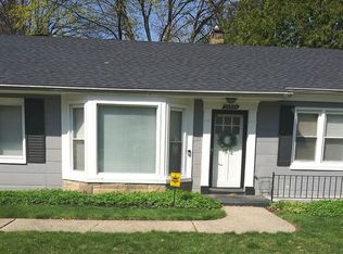 20905 Avon Ln, Southfield, MI 48075