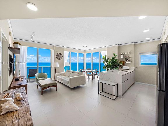 5th image of 18001 Collins Ave #2209