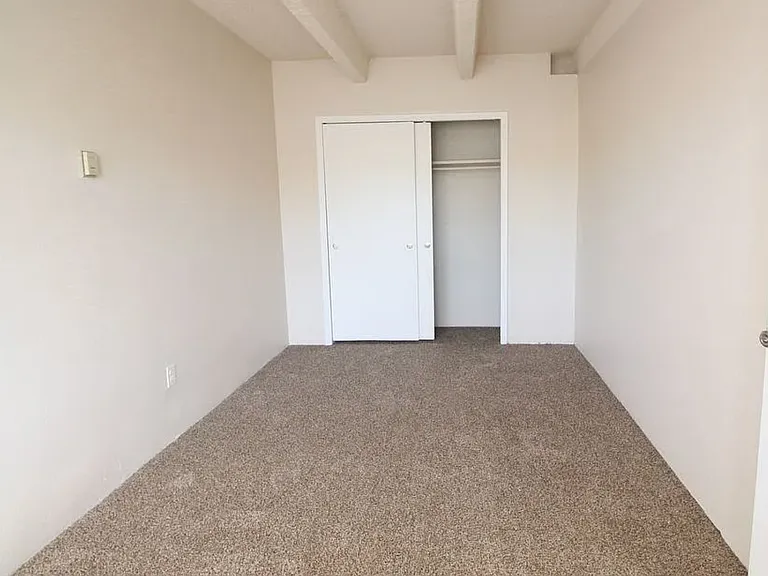 7310 W 10th Ave — Photo 7