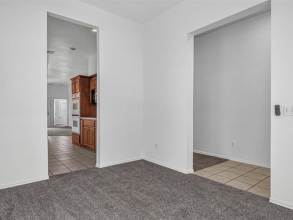 5th image of 13405 Prairie View Ln