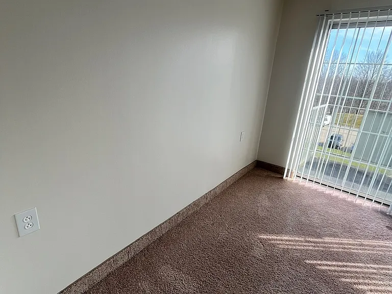 Shadow Creek Apartments — Photo 27