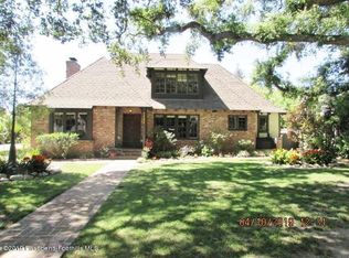 4903 Hampton Rd, La Canada Flintridge, CA 91011