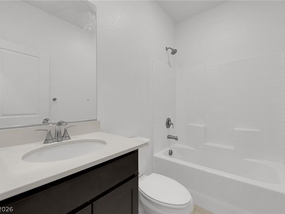 5th image of 8968 Lucky Crest St