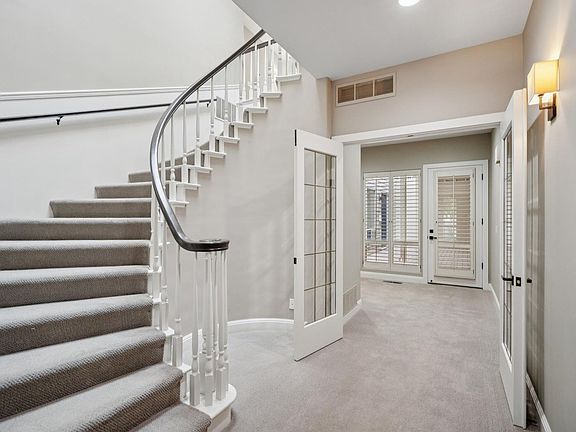 2nd image of 651 Manresa Ln