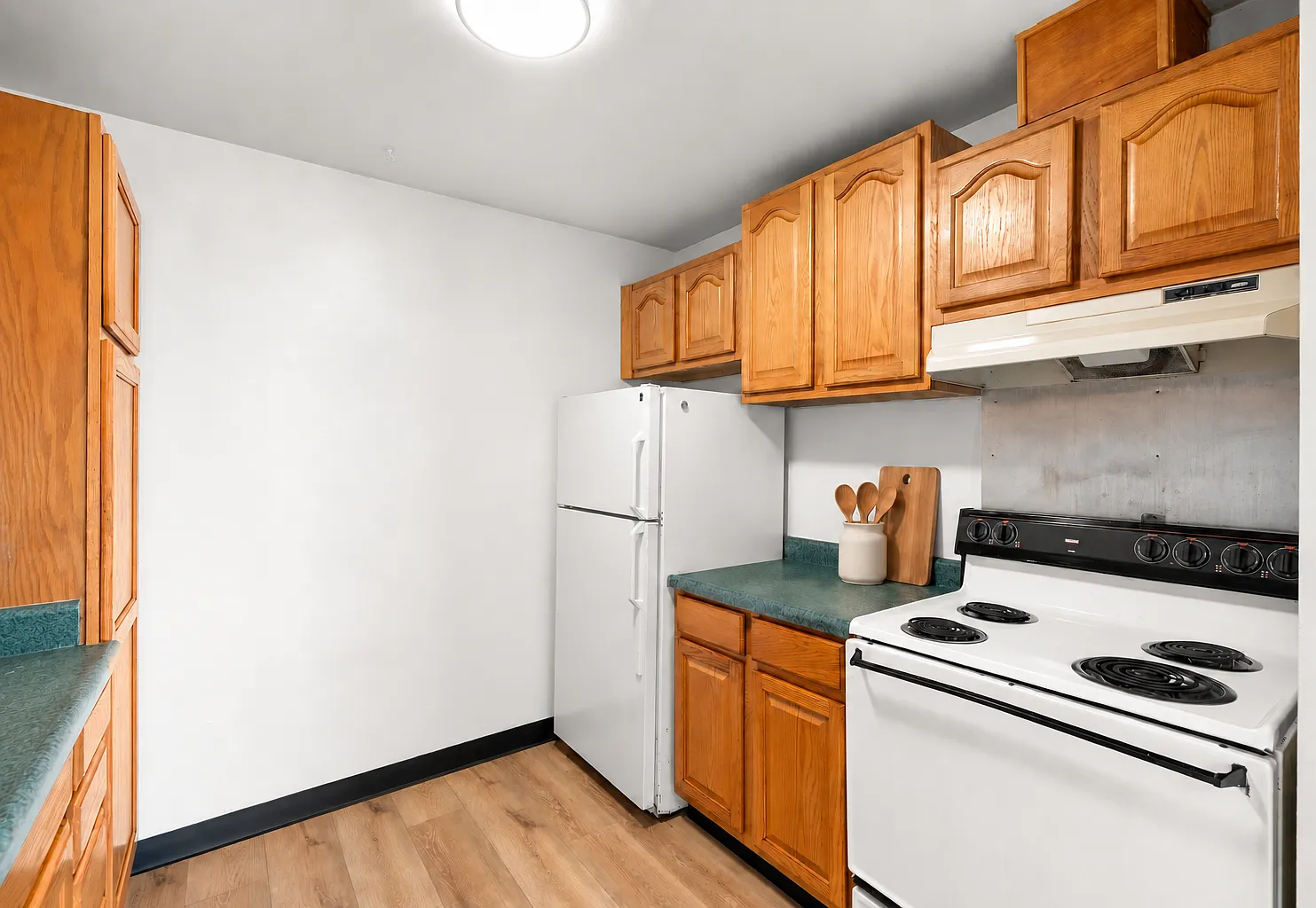 2 bed, $1,350 — Photo 4