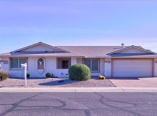 19801 N Willowcreek Cir, Sun City, AZ 85373