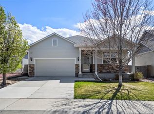 401 Clubhouse Dr, Fort Lupton, CO 80621
