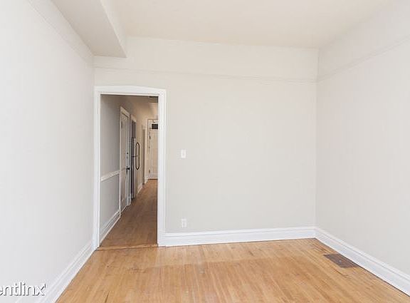 845 Leavitt BR