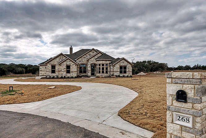 1st image of 268 Hazelnut Ct