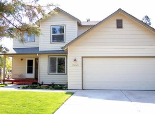 20040 Old Rock House Rd, Bend, OR 97702