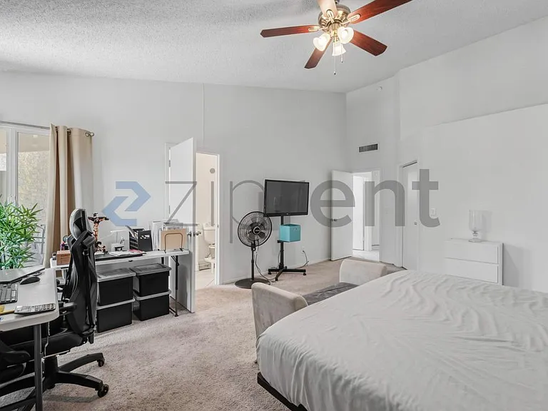 1157 E Encinas Ave — Photo 22