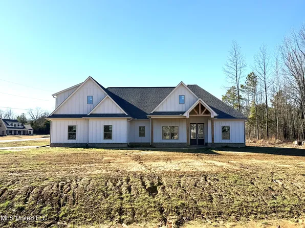 4677 Taylor Trl, Hernando, MS 38632
