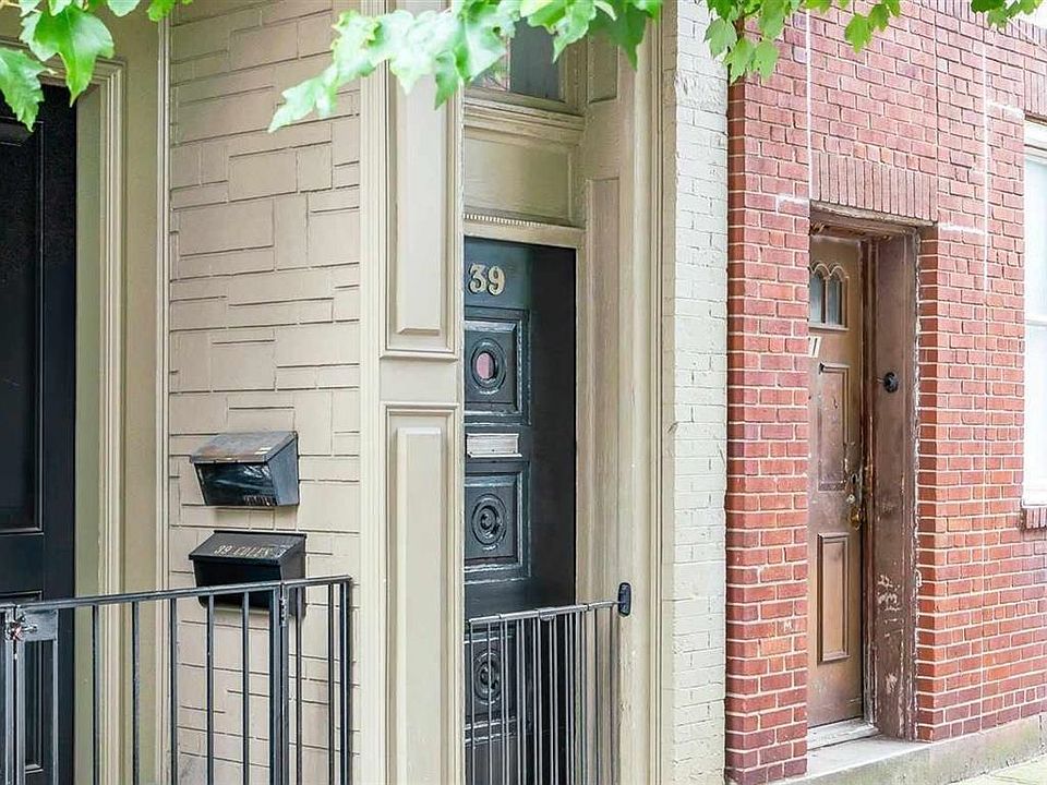 1st image of 39 Coles St #2