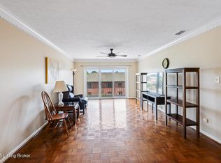 3030 Breckenridge Ln APT 320, Louisville, KY 40220