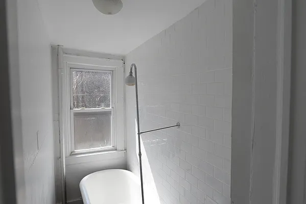 Rented by Residents Team | media 21