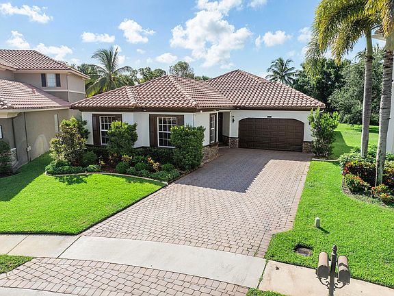 2nd image of 9869 Cobblestone Creek Drive