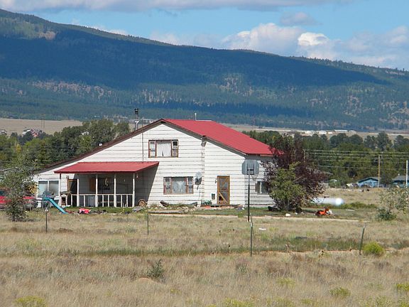 5th image of 28445 Gregg Dr