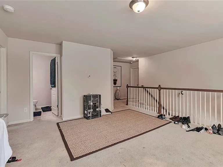 566 Jody Pl — Photo 23