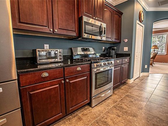 5th image of 26613 Manassas Dr