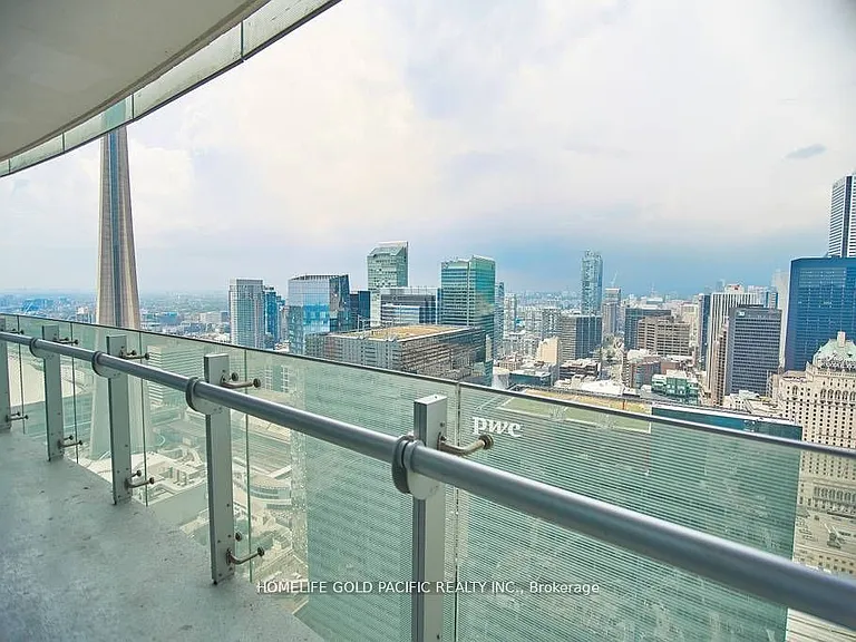 14 York St #4709 — Photo 14