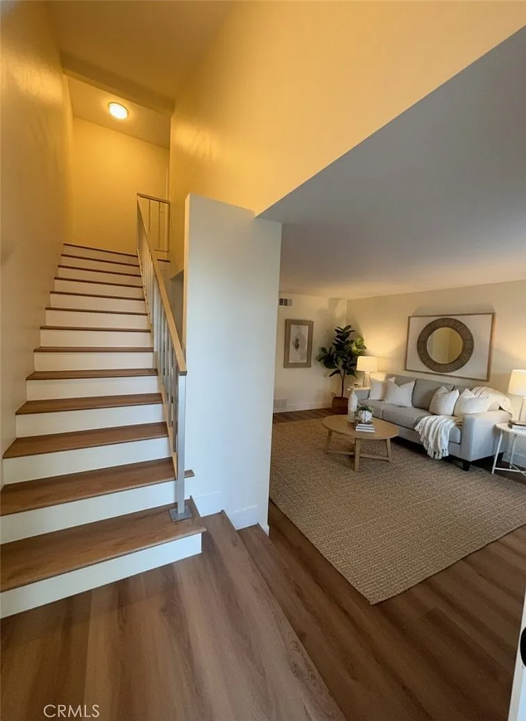 2 bed, 1.5 bath, 1164 sqft, $2,350 — Photo 1