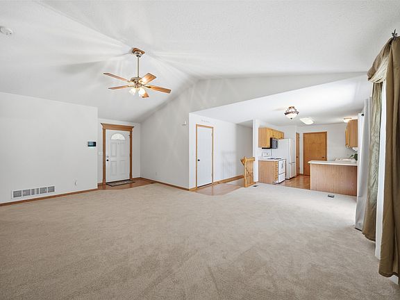 4th image of 5606 NW 52nd St
