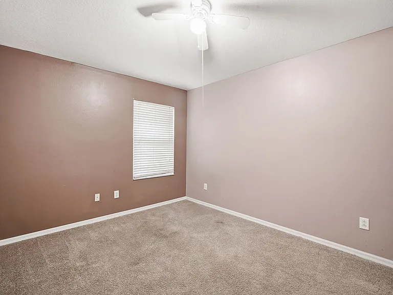 18126 Birdwater Dr — Photo 15