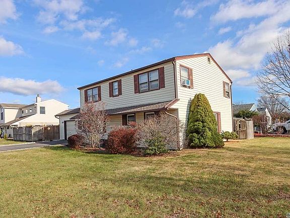3rd image of 69 W Millpage Dr