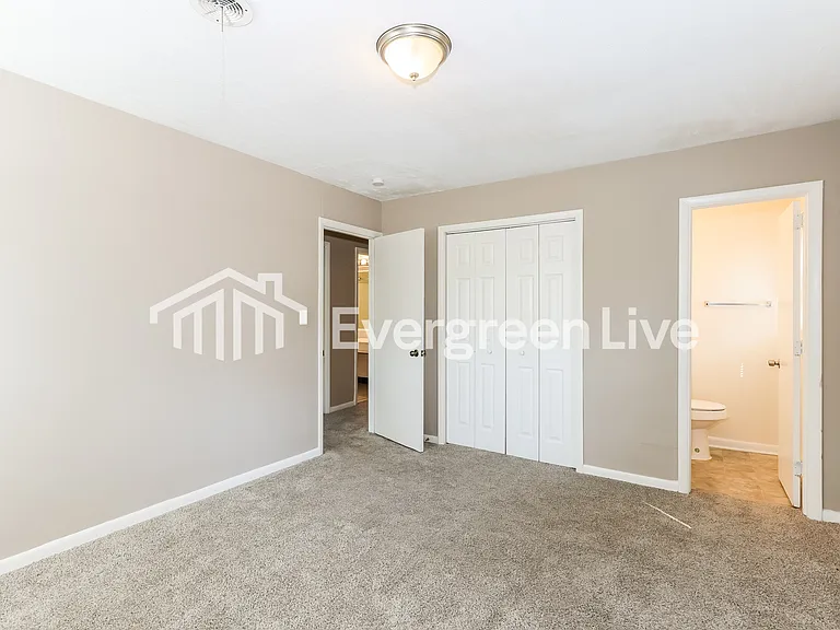 3357 Wedgewood Dr — Photo 9