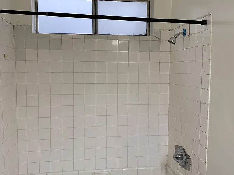 1678 Federal Ave #4 — Photo 16
