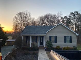 119 Range Rd, Louisa, VA 23093