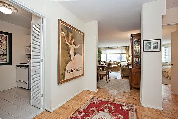 Rented by AIB Management Corp | media 11