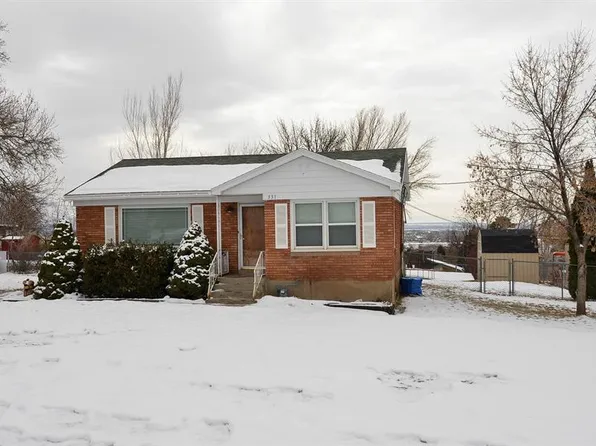 331 W Elberta Dr, Pleasant View, UT 84414