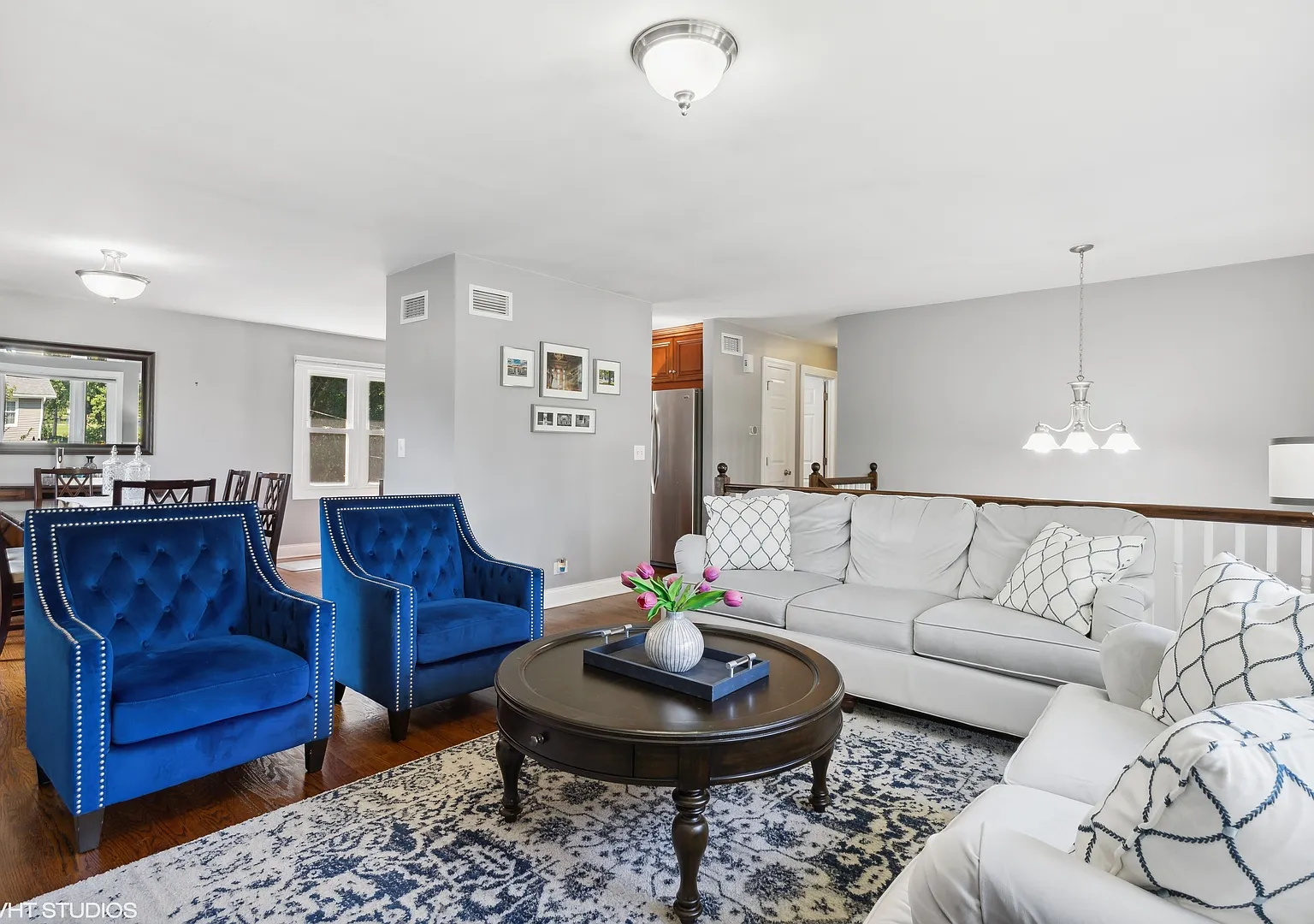 4 bed, 2067 sqft, $3,500 — Photo 2