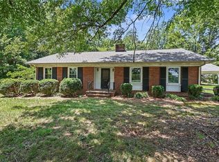 3063 Georgia Rd, Yadkinville, NC 27055