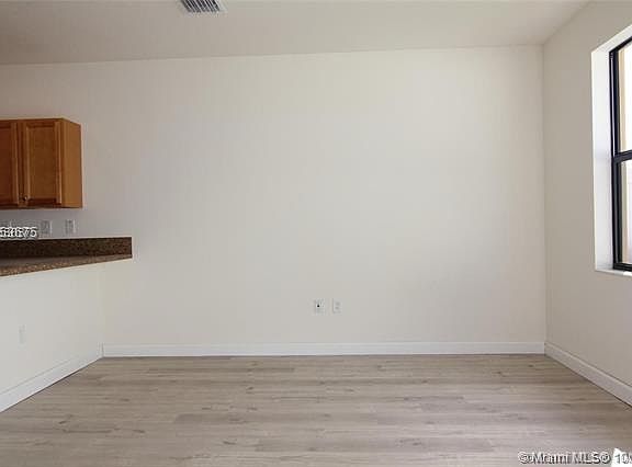 5th image of 3392 W 92nd Pl #3392