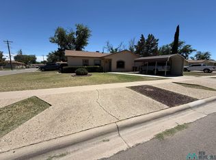 1401 Normandy St, Carlsbad, NM 88220