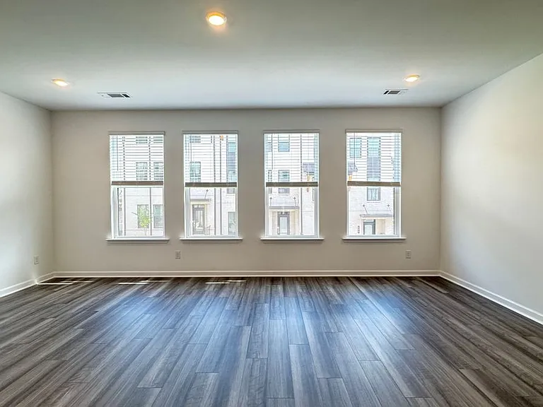 55 Peeples Dr — Photo 14