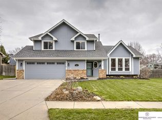 4961 S 167th St, Omaha, NE 68135