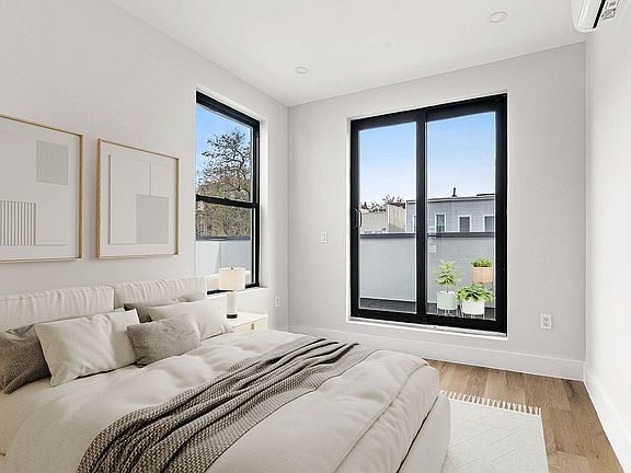 5th image of 256 Putnam Ave #3